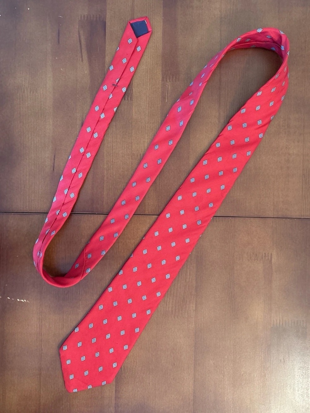 Vintage Bert Pulitzer Men's 100% Silk Red Micro-Patterned Tie Preppy Business
